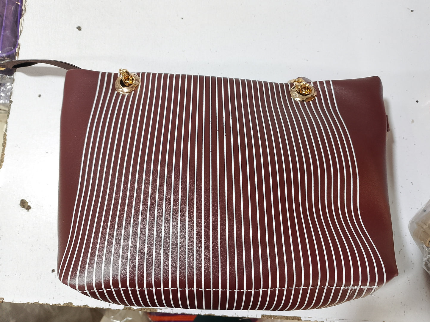 Premium Leather Handbag – Stylish Daily Move; Party Wear Bag for Women in Pakistan