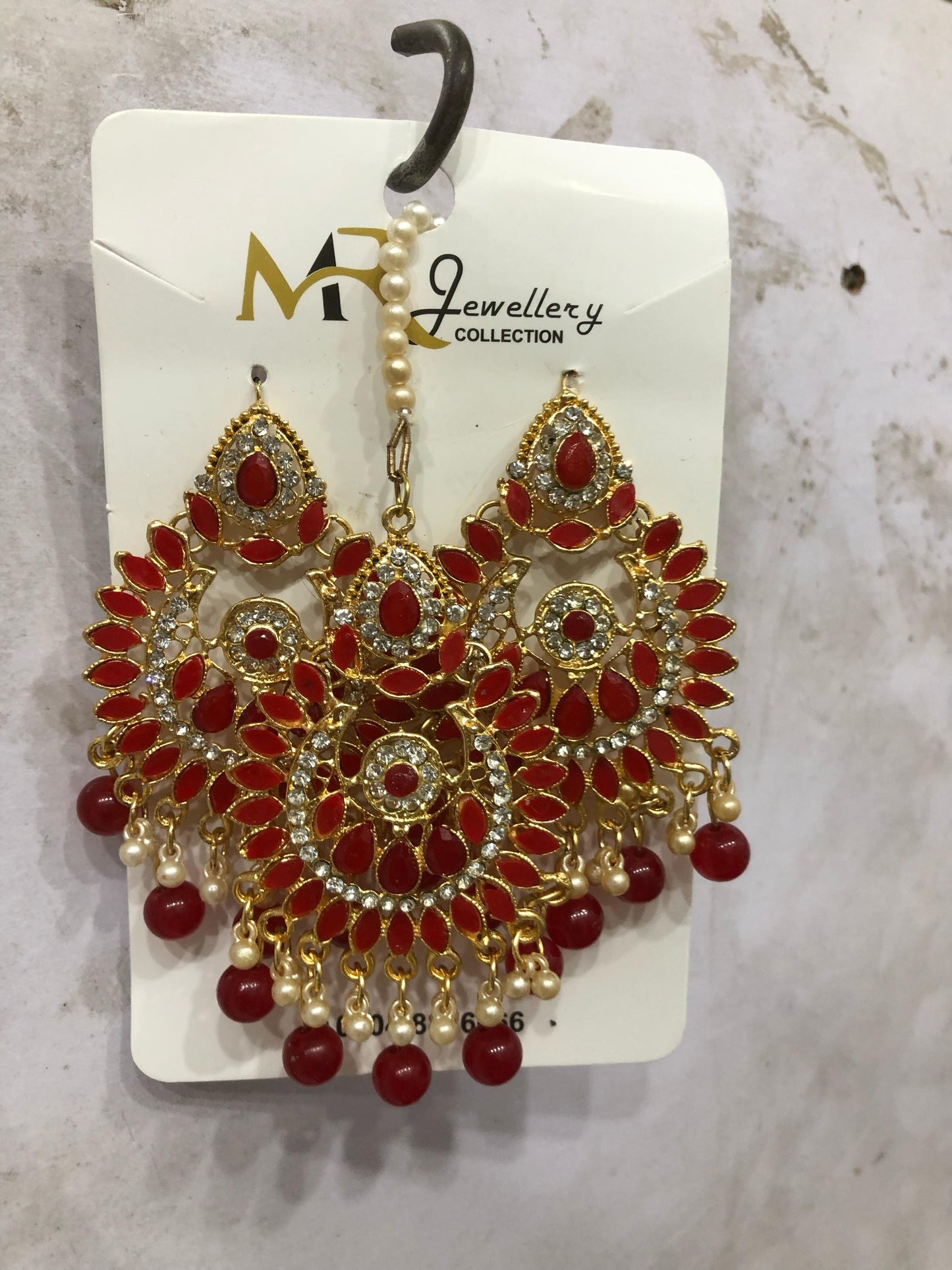 Royal Red Bridal Jewelry Set – Kundan Earrings & Maang Tikka Pearls Jewelry Set