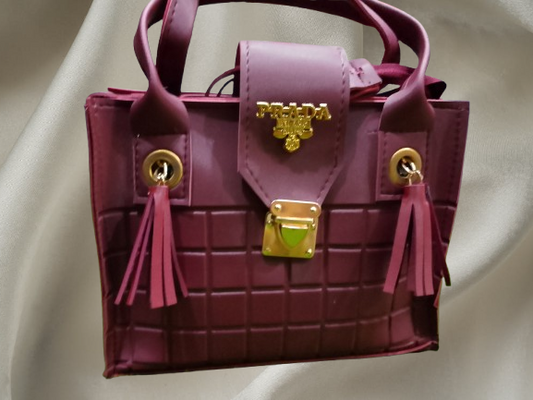 The Luxury Maroon Handbag – Beautera Shoulder Bag for Women in Pakistan