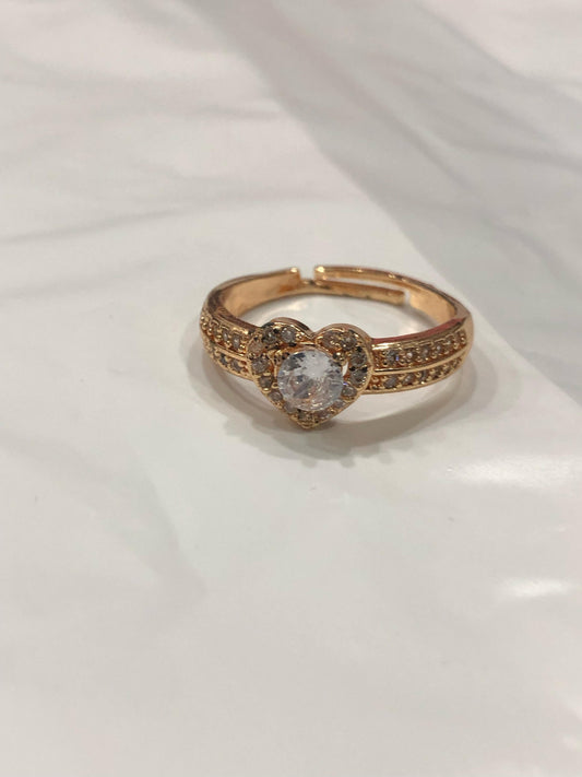 Elegant Heart-Shaped Gold Plated Ring with White Crystal – The Beautera